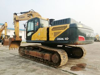 现代R350VS挖掘机